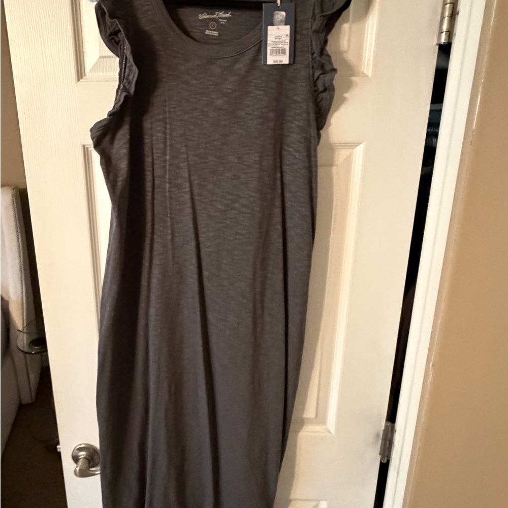 Universal Thread Gray Ruffle-Sleeve Midi Dress NWT - image 1